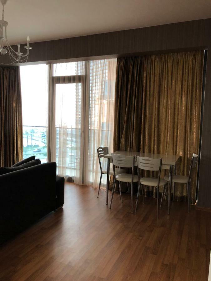 Euphoria Apartment *