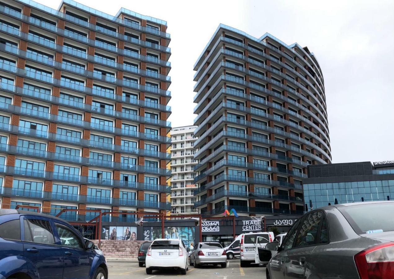 Apartment Euphoria *